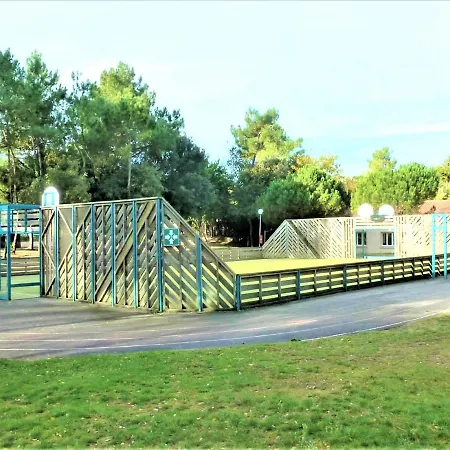 Parque de Campismo Mobil-homes Proche De L'ocean