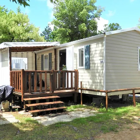 Mobil-homes Proche De L'océan