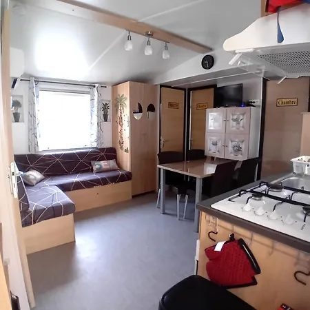 Campsite Mobil-homes Proche De L'ocean 4*
