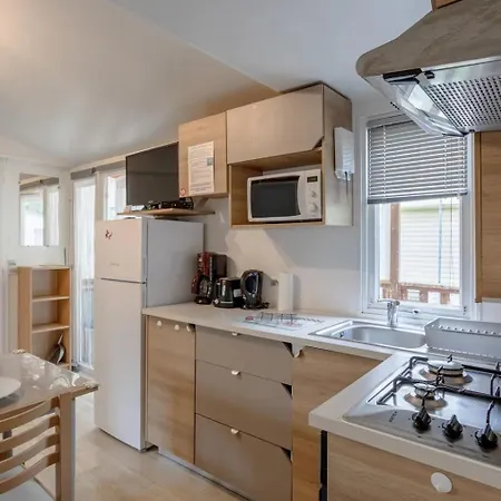 Mobil-homes Proche De L'ocean