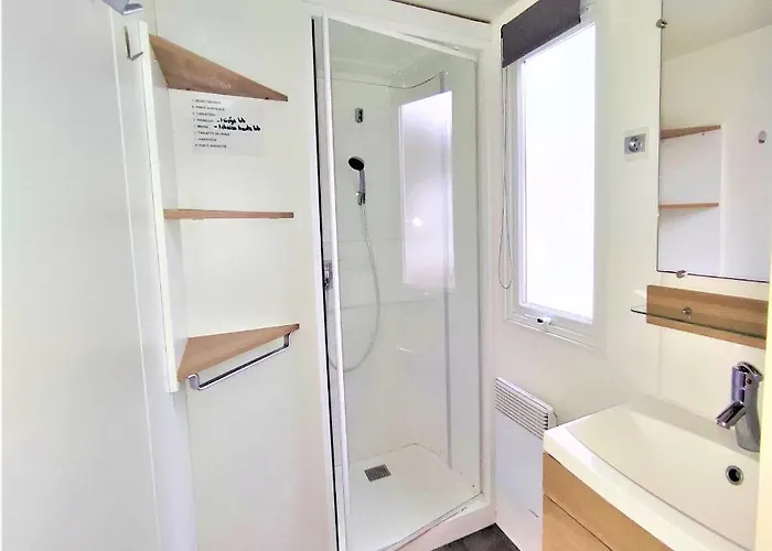 Campeggio Mobil-homes Proche De L'océan 4*