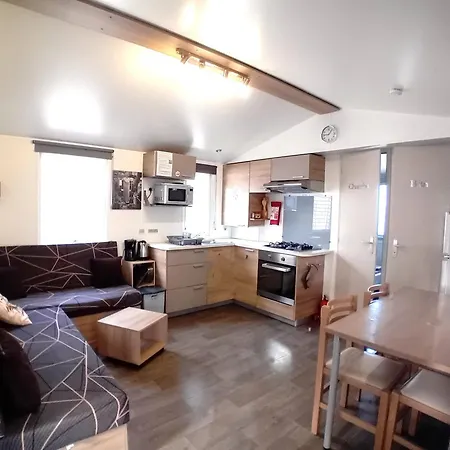Mobil-homes Proche De L'ocean مكان تخييم