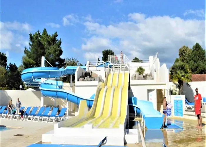 Parque de Campismo Mobil-homes Proche De L'ocean