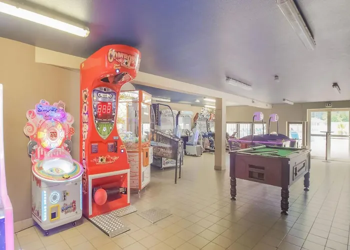 Mobil-homes Proche De L'ocean Campingplatz 4*