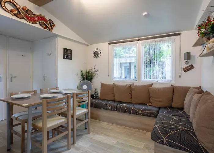 Parque de Campismo Mobil-homes Proche De L'ocean