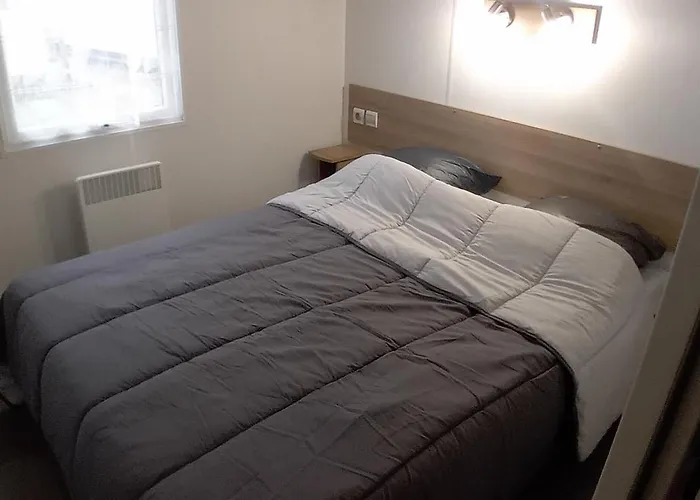 Parque de Campismo Mobil-homes Proche De L'ocean 4*